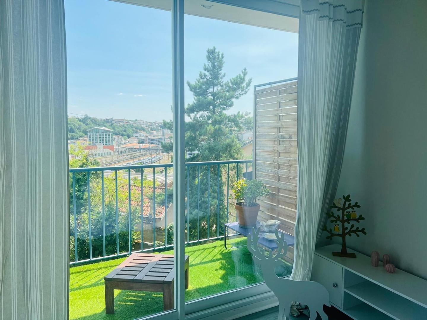 Le Retro - Splendide Appartement Poitiers Exterior foto